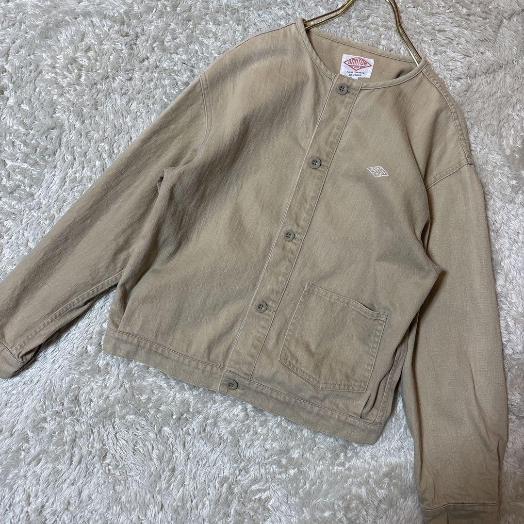 美品＊トレンド✨ダントン デニムジャケット ノーカラー 36 ロゴ　ベージュ