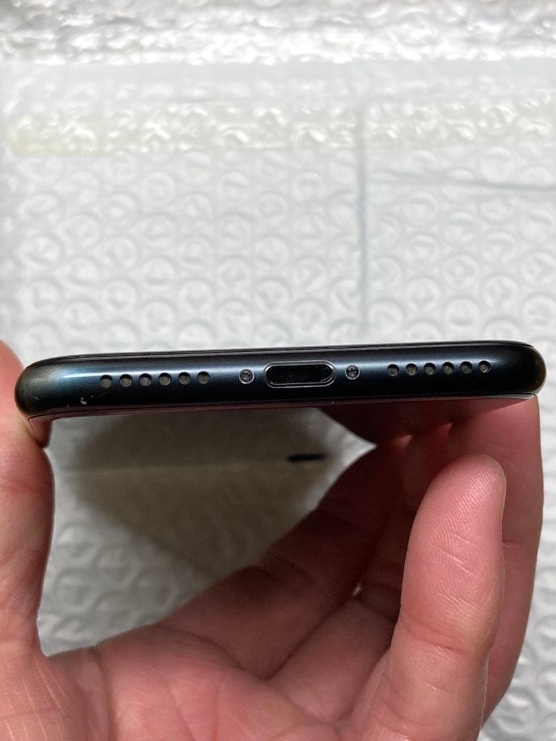 iPhoneSE第２世代(64G)