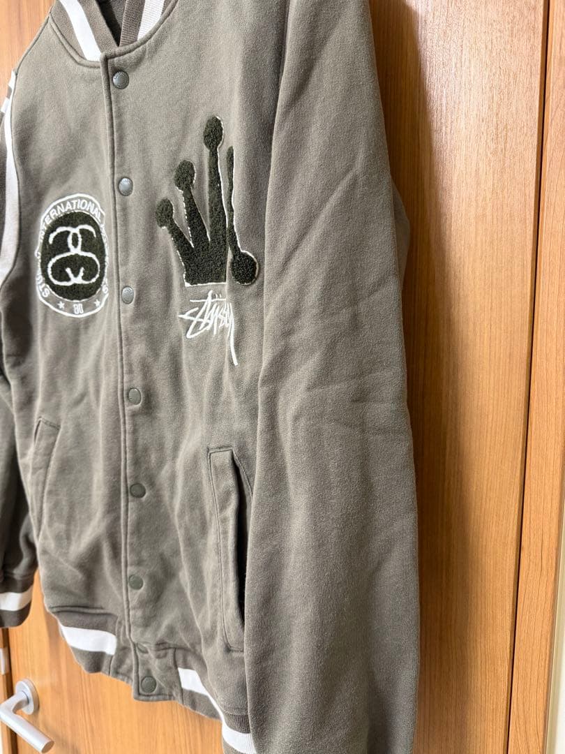 STUSSY ステューシー スタジャン Mサイズ