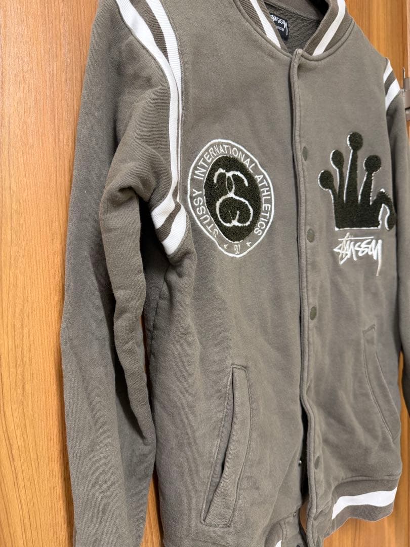 STUSSY ステューシー スタジャン Mサイズ
