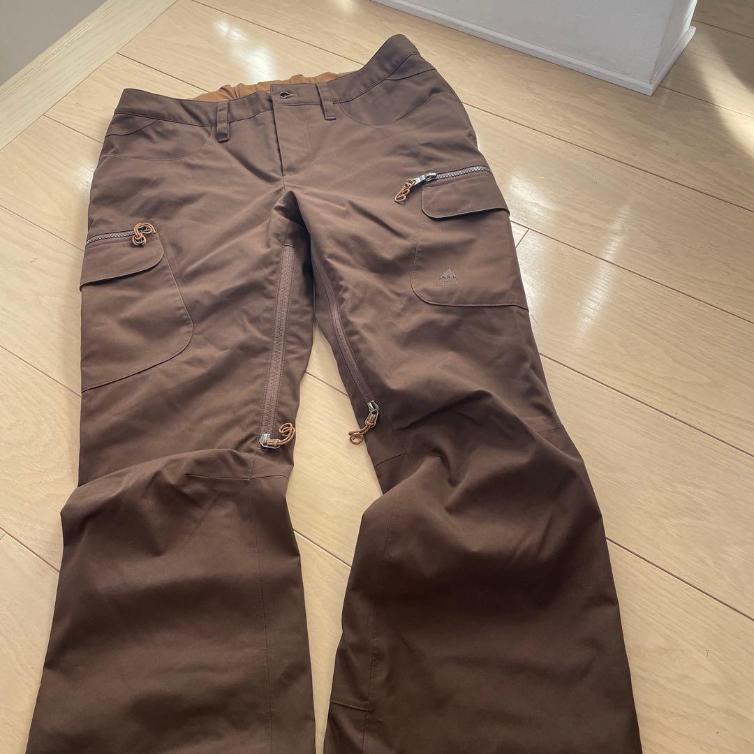 BURTON スノーボードウェア Mサイズ ブラウン