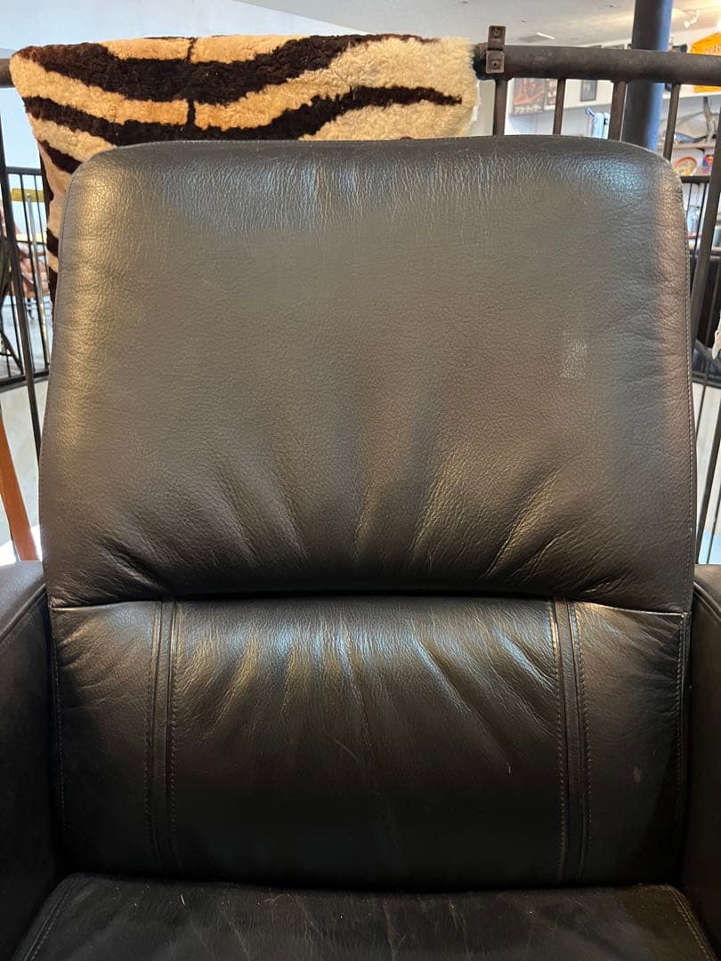 guiter guiterKarimoku デスクチェア