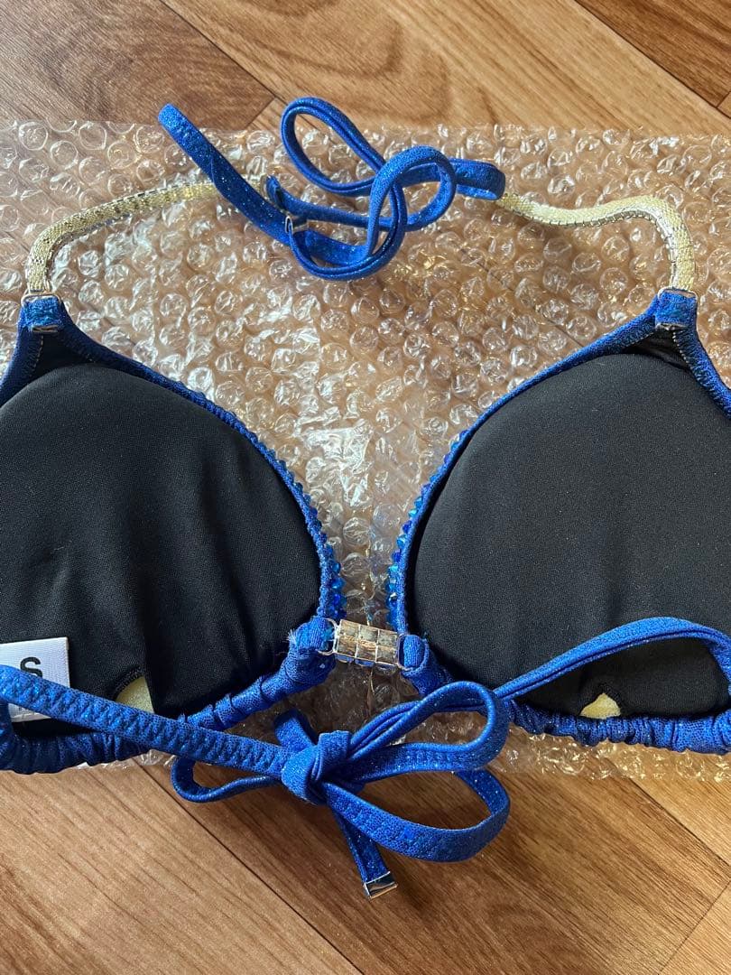 美品コンテストビキニ、S.Queens