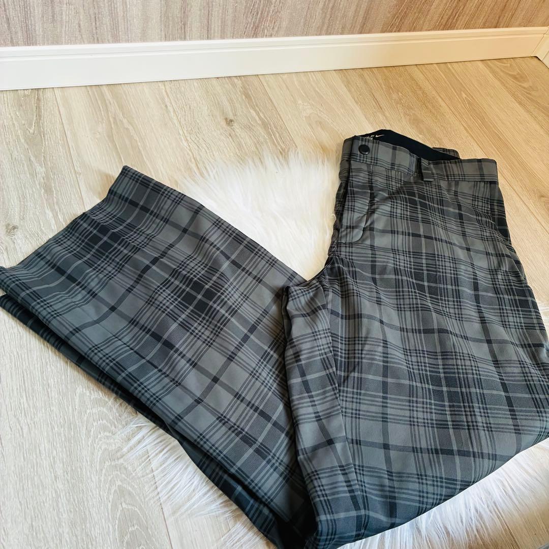 未使用級　NIKE GOLF ナイキゴルフ　タイガーウッズ　チェック　ロゴ刺繍