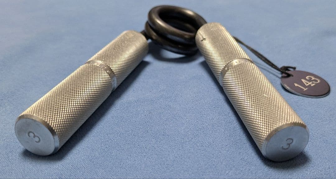 Captains of Crush 旧モデルNo. 3 RGC 143(CPW)