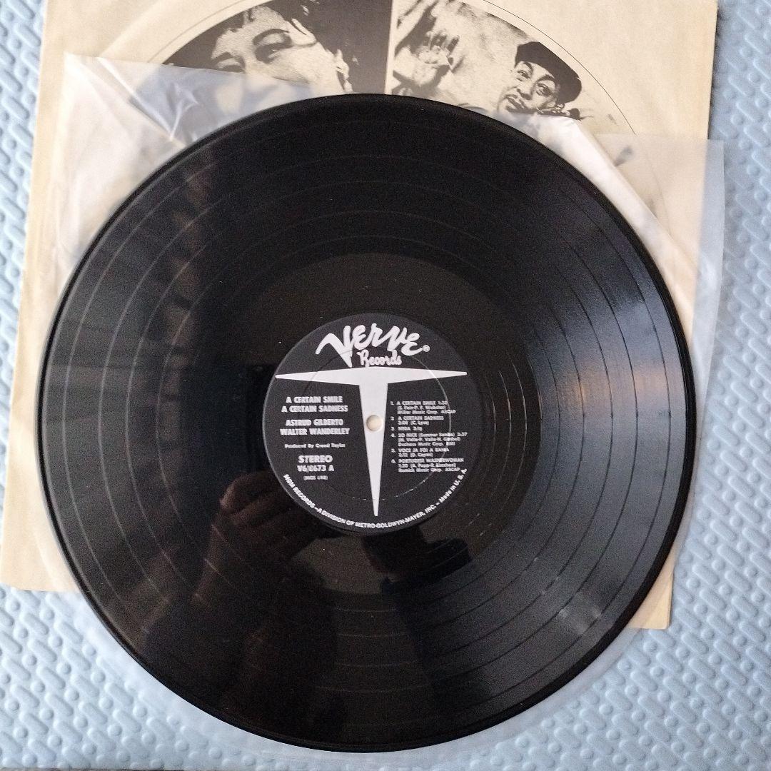 アストラッド・ジルベルトの直輸入盤レコード4枚セット