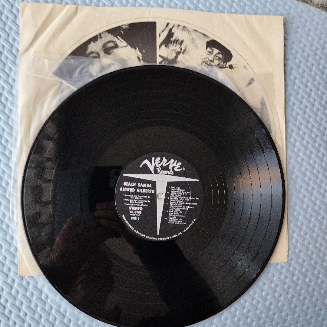 アストラッド・ジルベルトの直輸入盤レコード4枚セット