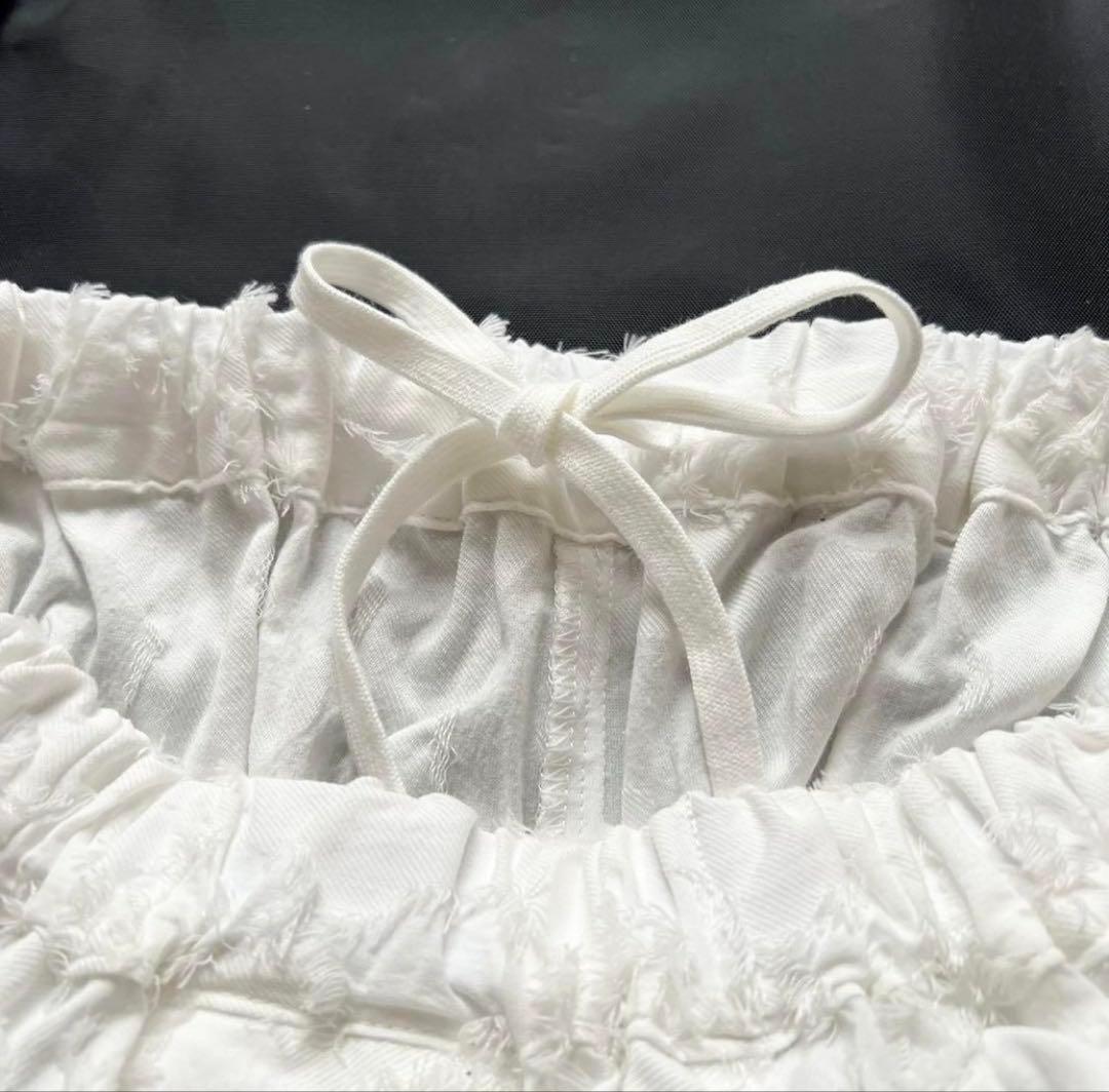 ホワイト カジュアルパンツ テクスチャー加工