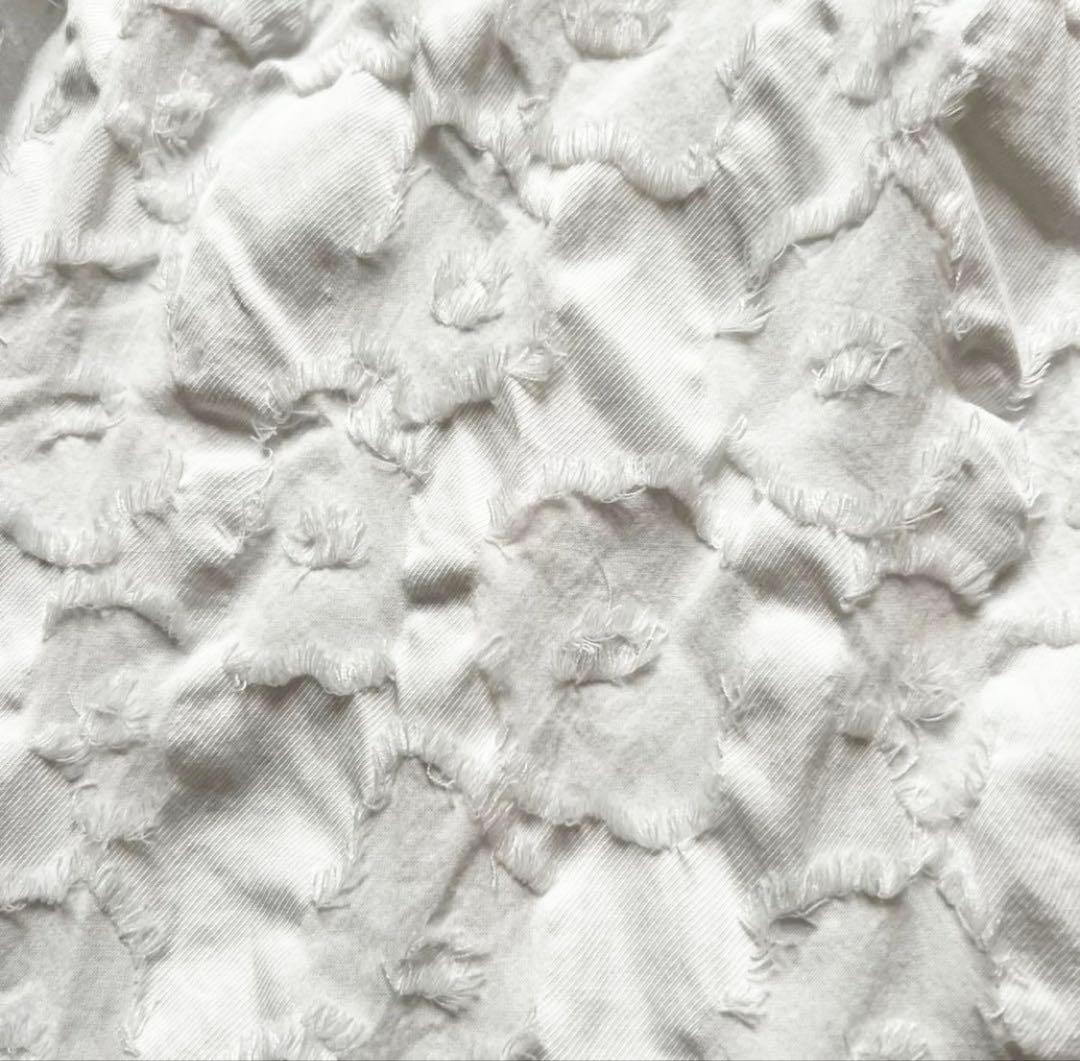 ホワイト カジュアルパンツ テクスチャー加工