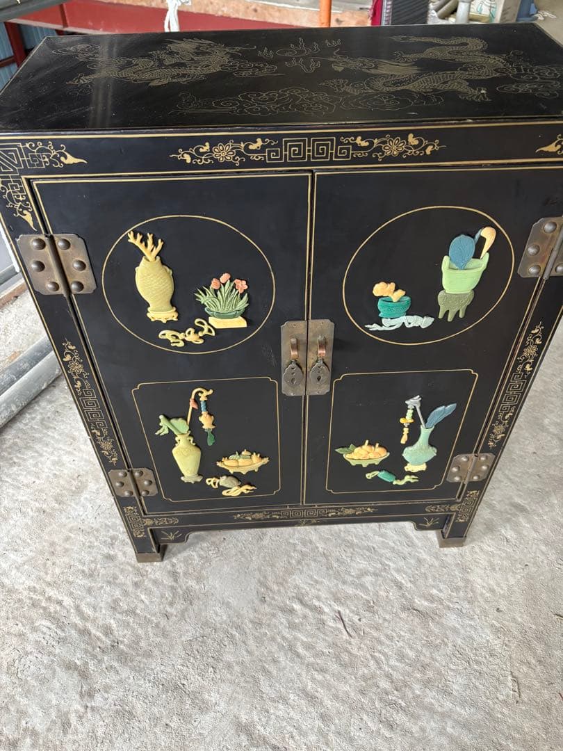 韓国 中国 唐木 螺鈿 象嵌 漆 キャビネット 箪笥 龍のデザイン