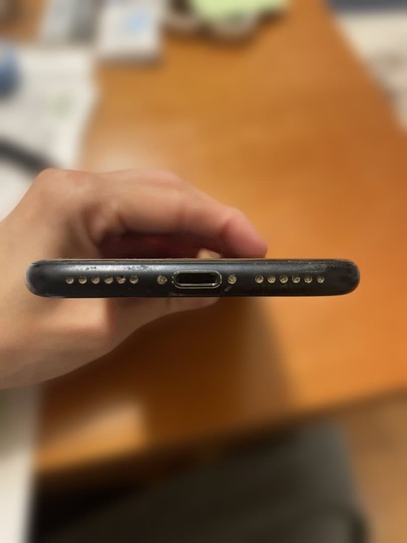 iPhoneSE3 64GBブラック中古品