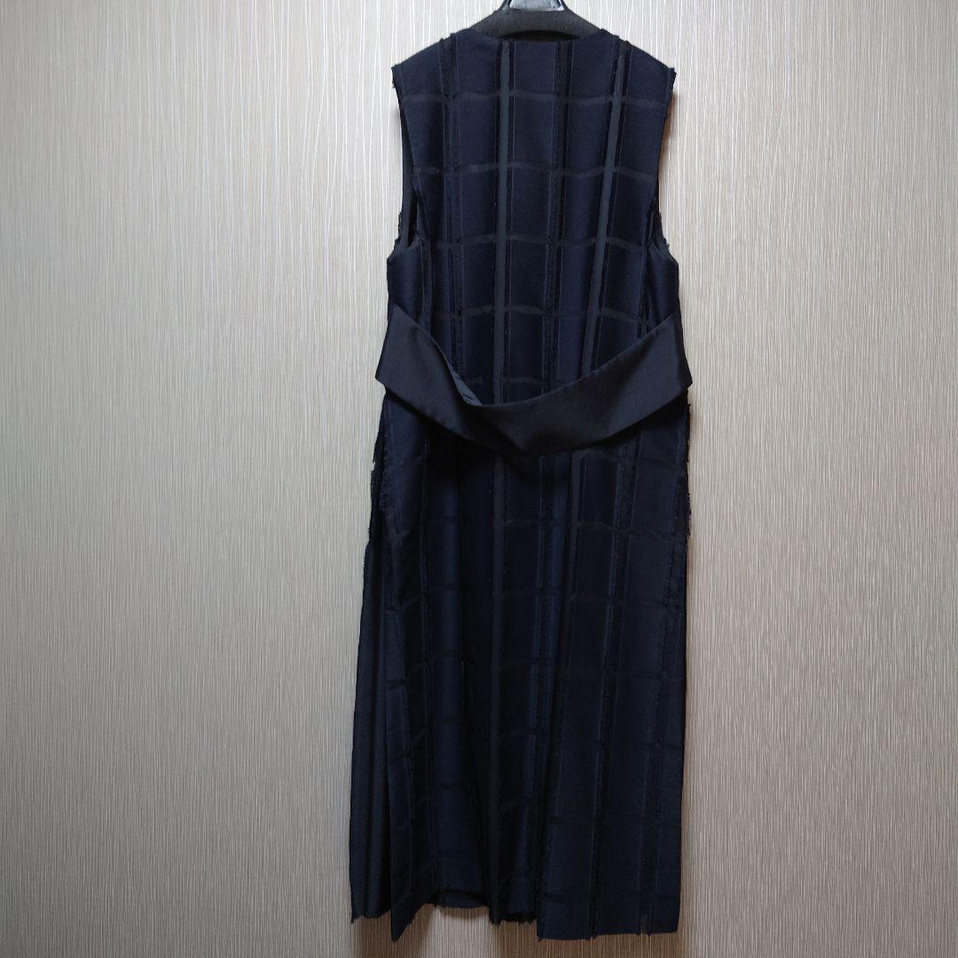 ⚫専用⚫未使用タグ付 アドーアウィンドーペン ジャガードワンピース 黒 38