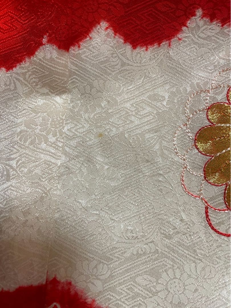 産着　女の子　正絹　ポリエステル　金駒刺繍　絞り　高級　赤　長襦袢付き　地紋