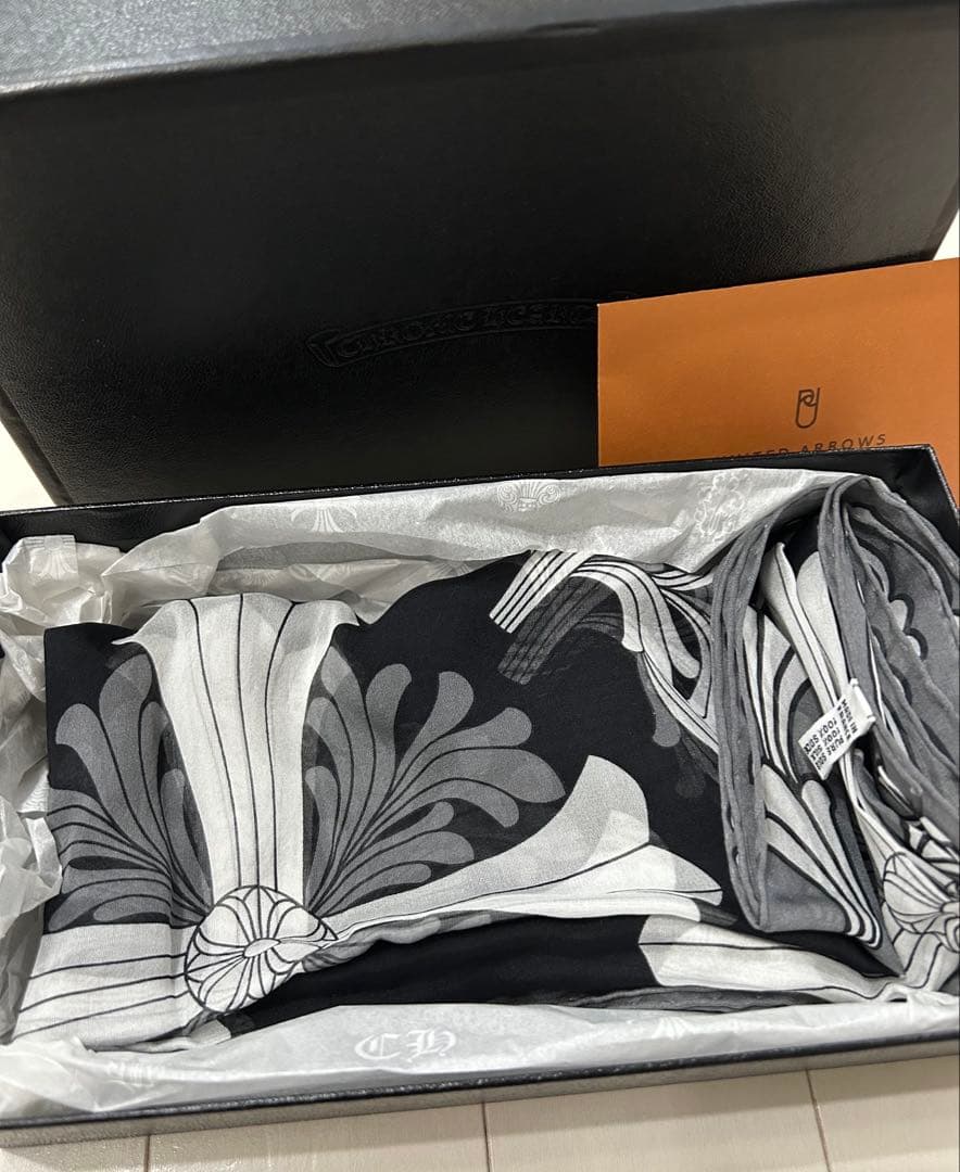 クロムハーツ　スカーフ　ブラック美品