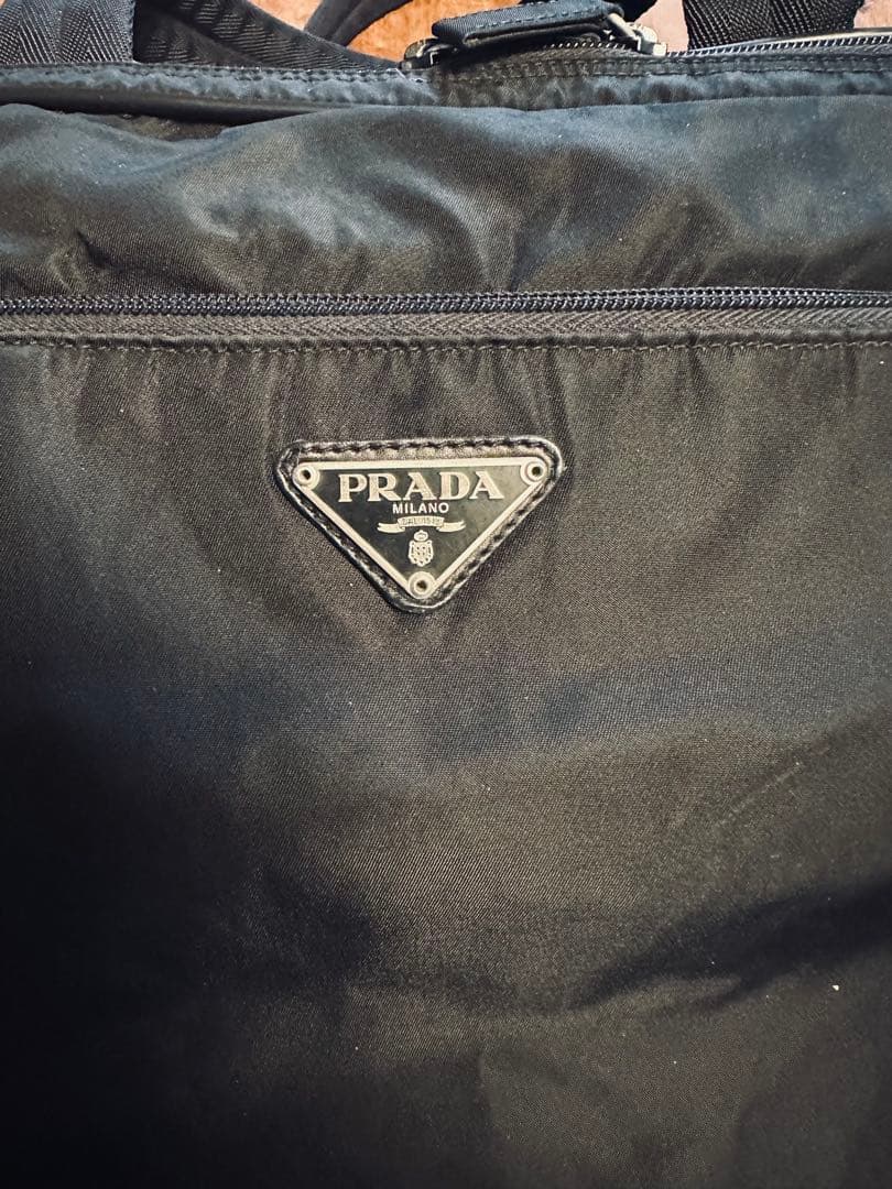 PRADA トラベルバッグ　ブラック　収納多数　美品