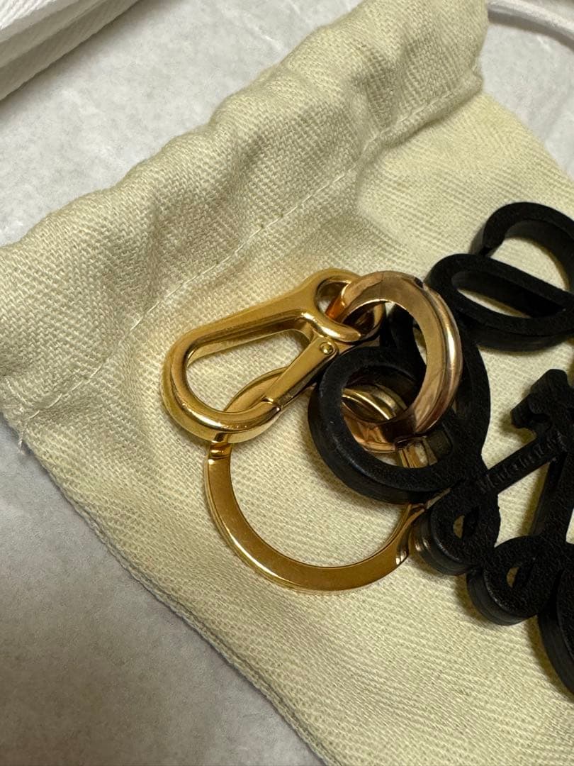 の*み様 LOEWE ロエベ　アナグラム　チャーム