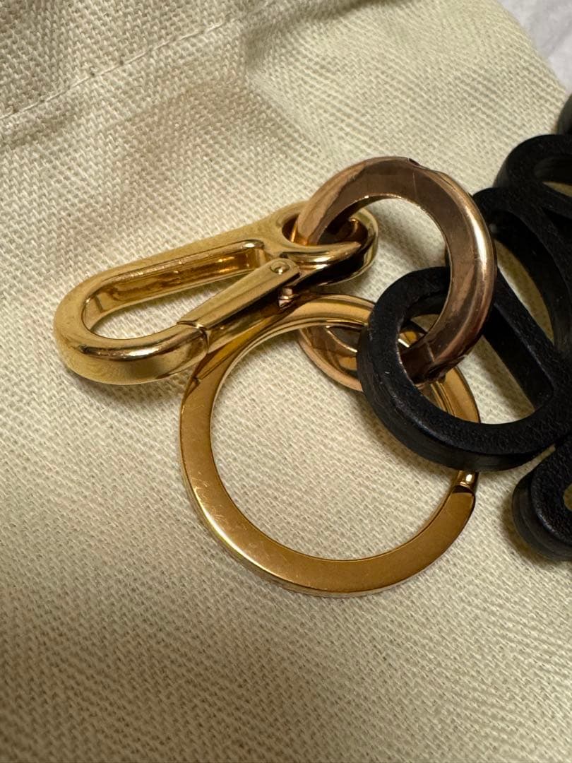 の*み様 LOEWE ロエベ　アナグラム　チャーム