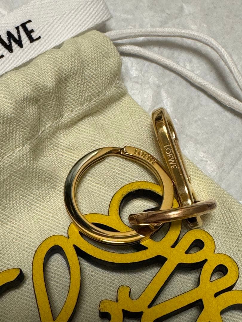 の*み様 LOEWE ロエベ　アナグラム　チャーム