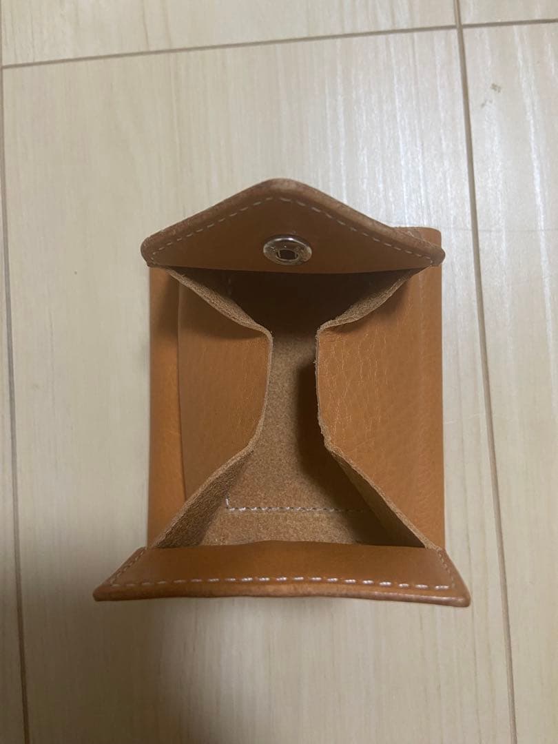 Hender Scheme ブラウン 二つ折り財布 カードポケット4つ