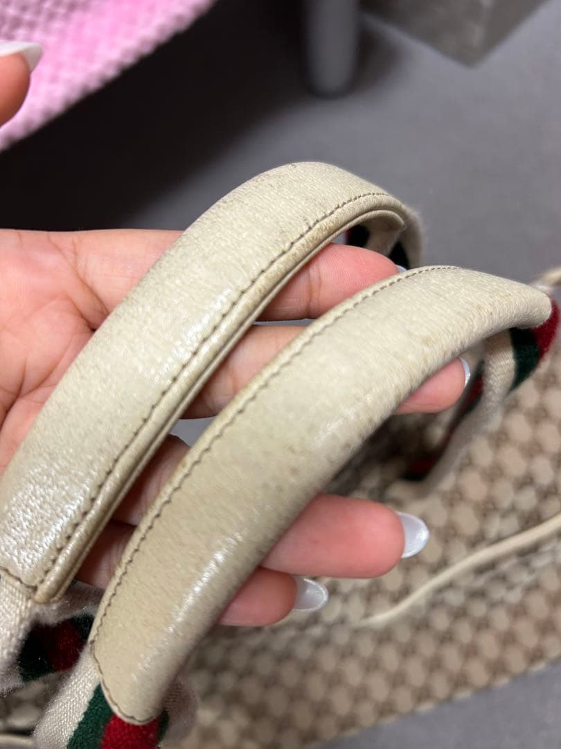 R*️様 GUCCI GGキャンバス ビジネスバッグ