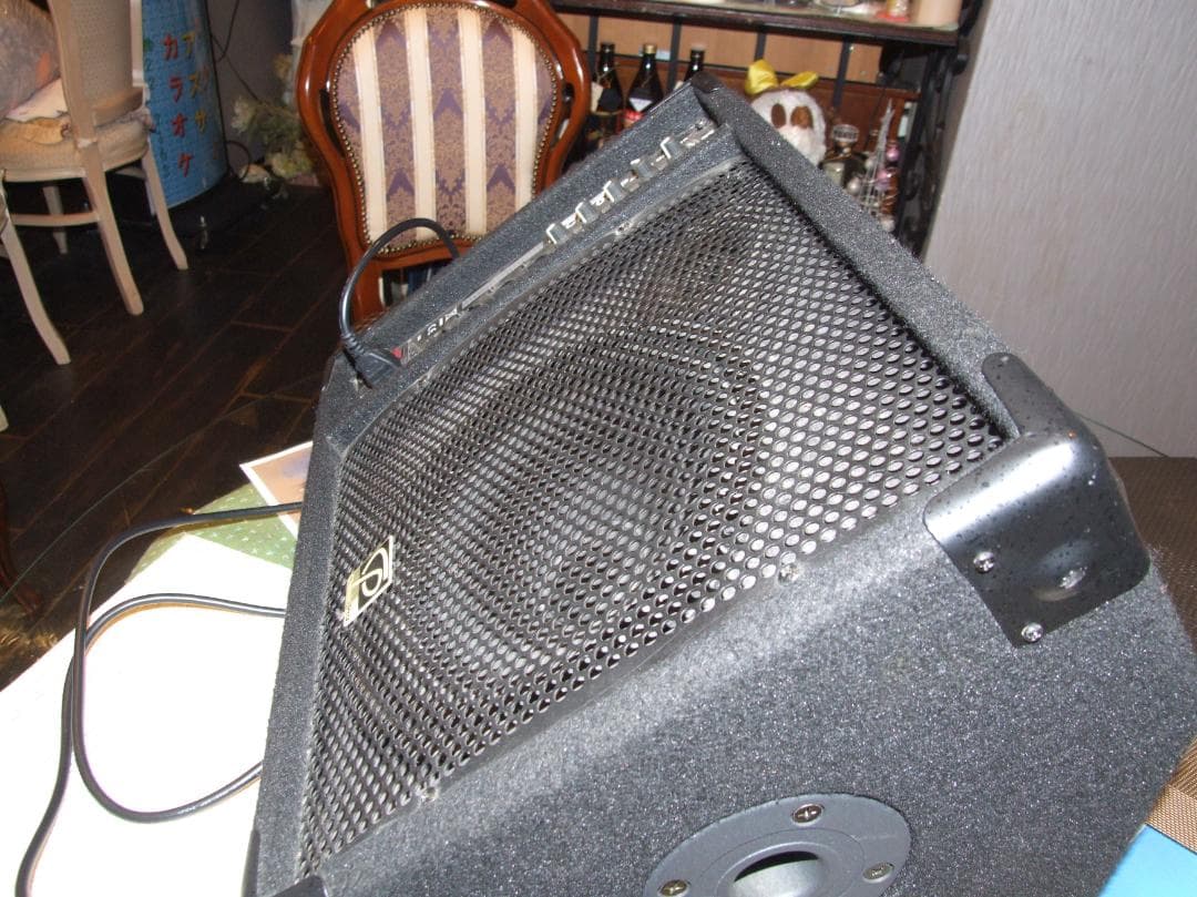 （２）Classic Pro クラシックプロ CP10MP パワードスピーカー