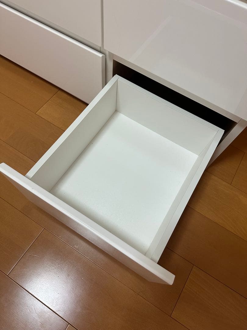 ニトリ　ローチェスト　ホワイト