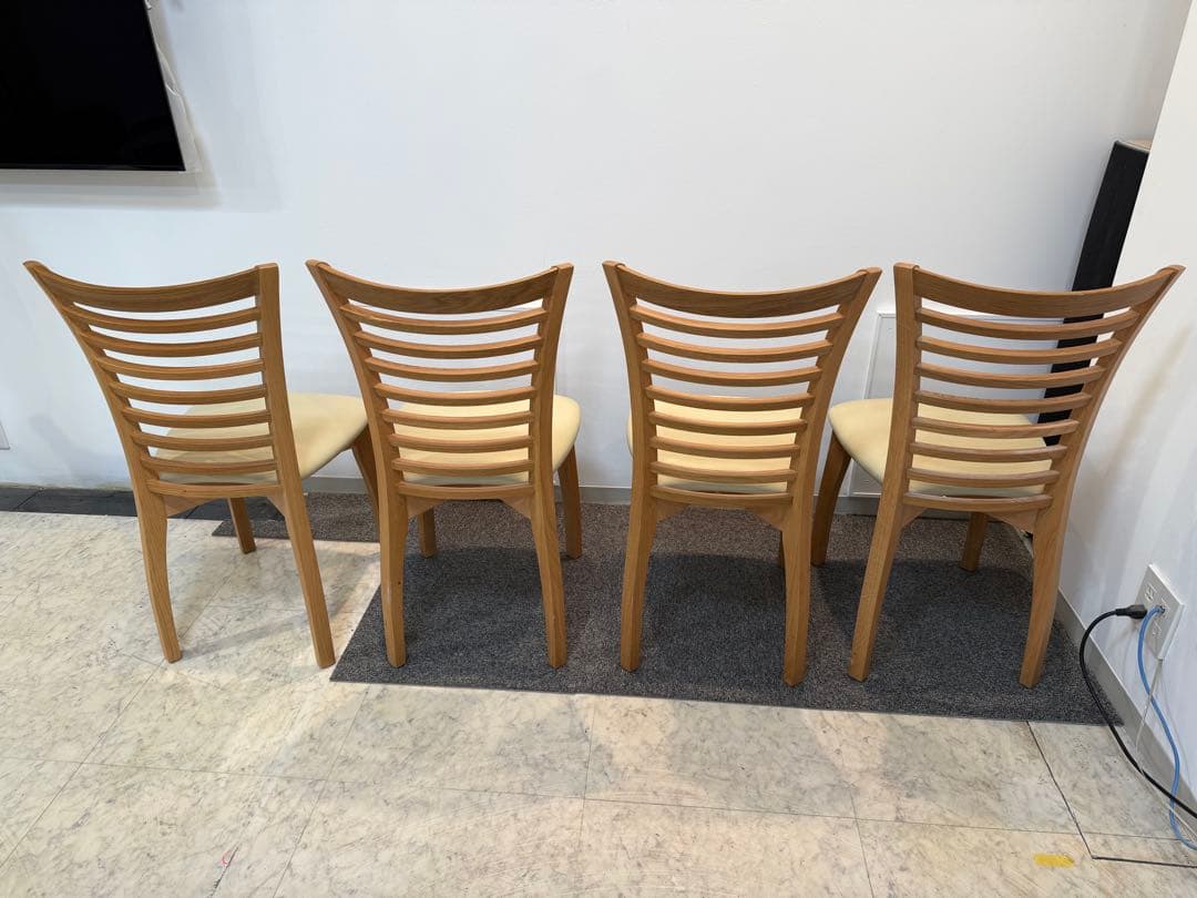 天然木ダイニング椅子４脚セット売り