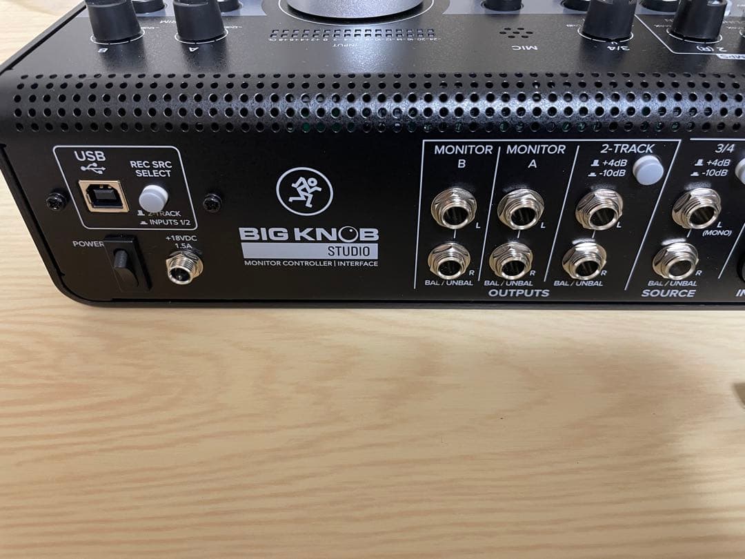 MACKIE BIG KNOB STUDIO オーディオインターフェイス