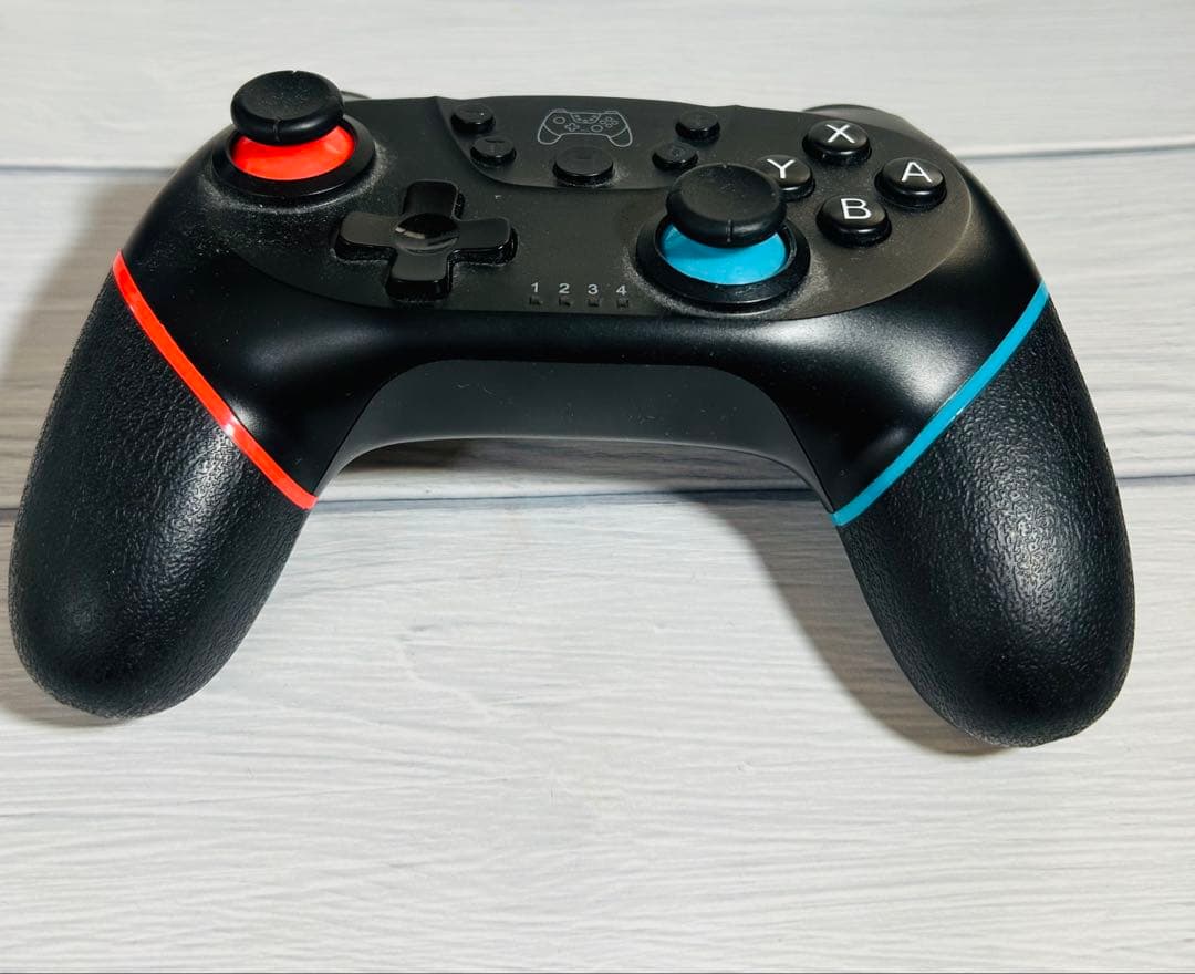 Switch本体　ワイヤレスコントローラー2個付き　ほぼ未使用