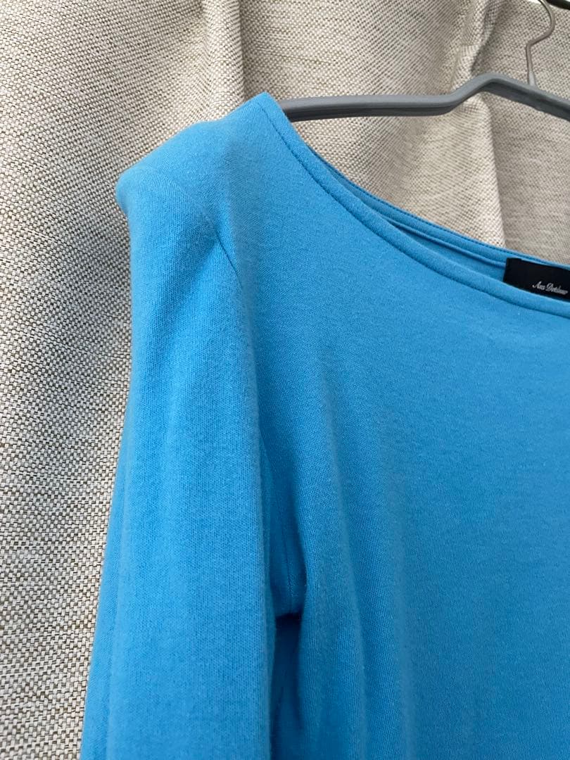 トップス ANS DOTSLOEVNER-SHOULDER TOP/BLUE