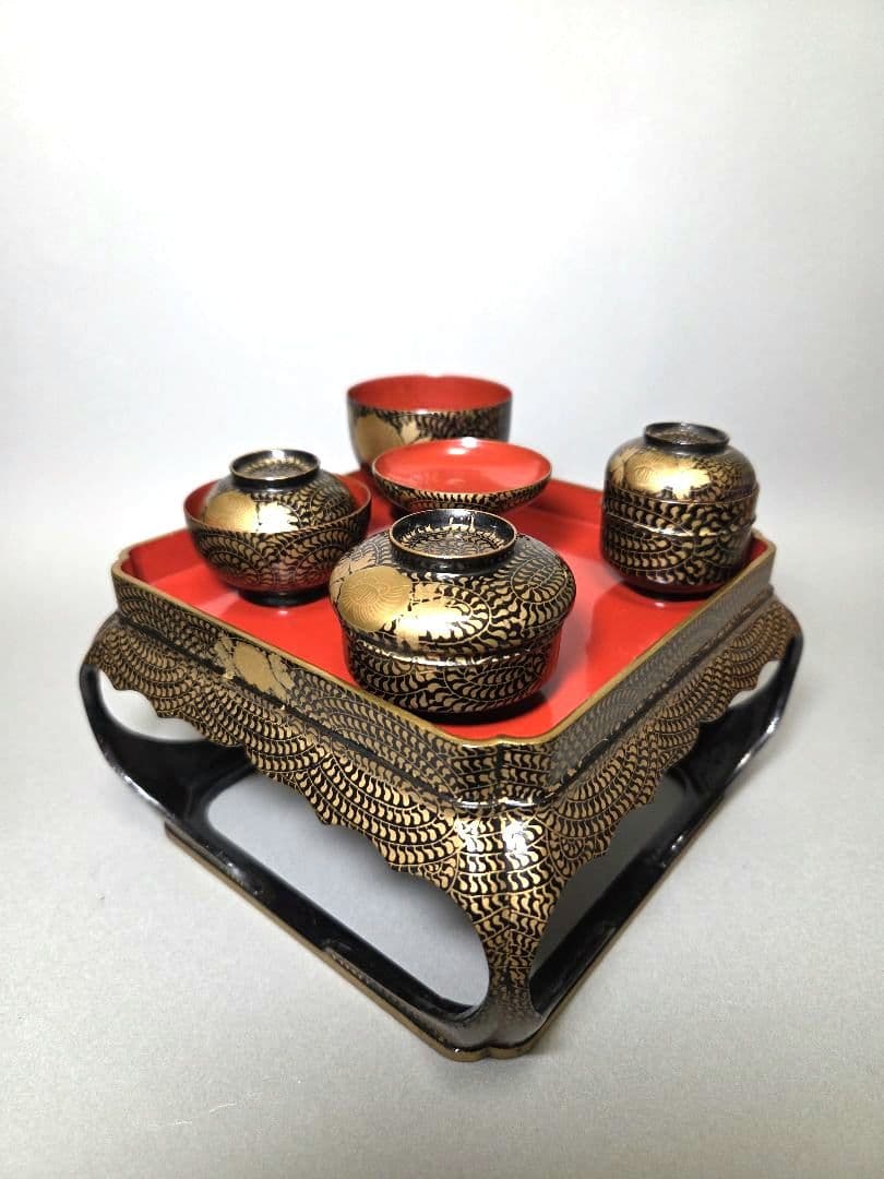 古い雛道具いろいろ　大正十五年