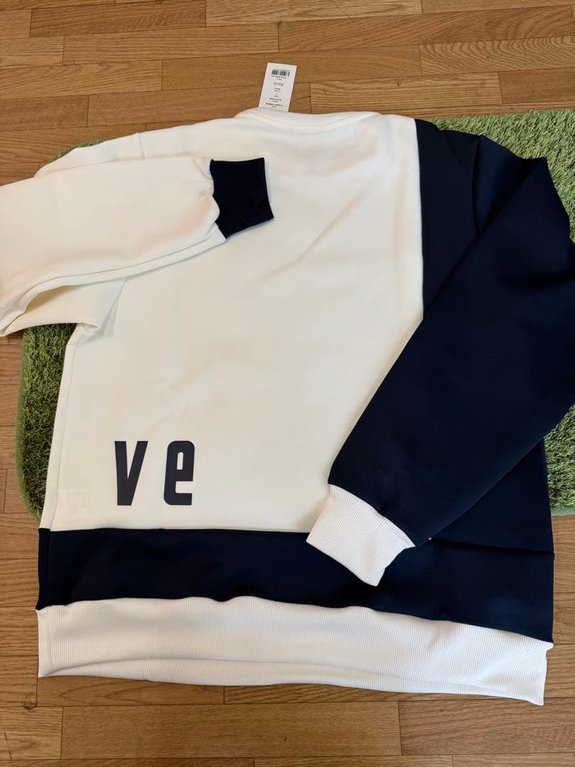 ¥24,200新品正規品【V12/L】ダンボールニット素材長袖カットソー