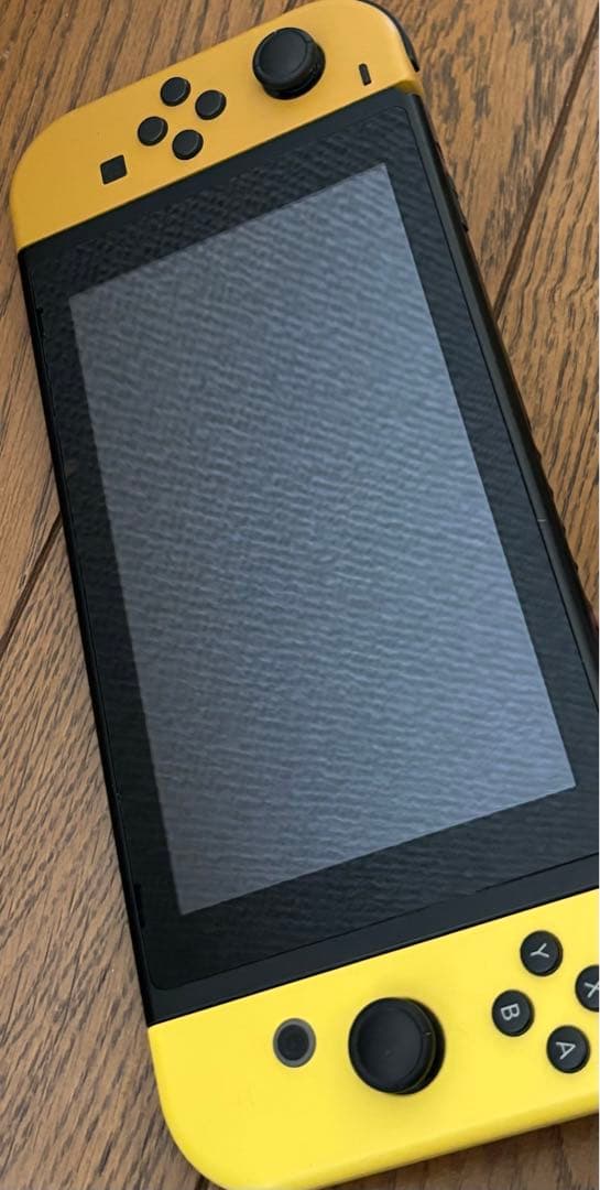 Nintendo Switch 本体 イーブイ ピカチュウ　スイッチ　ピカブイ