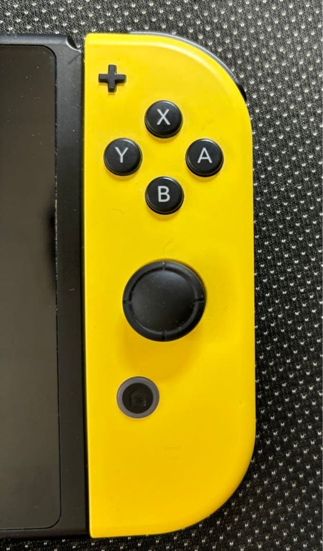 Nintendo Switch 本体 イーブイ ピカチュウ　スイッチ　ピカブイ