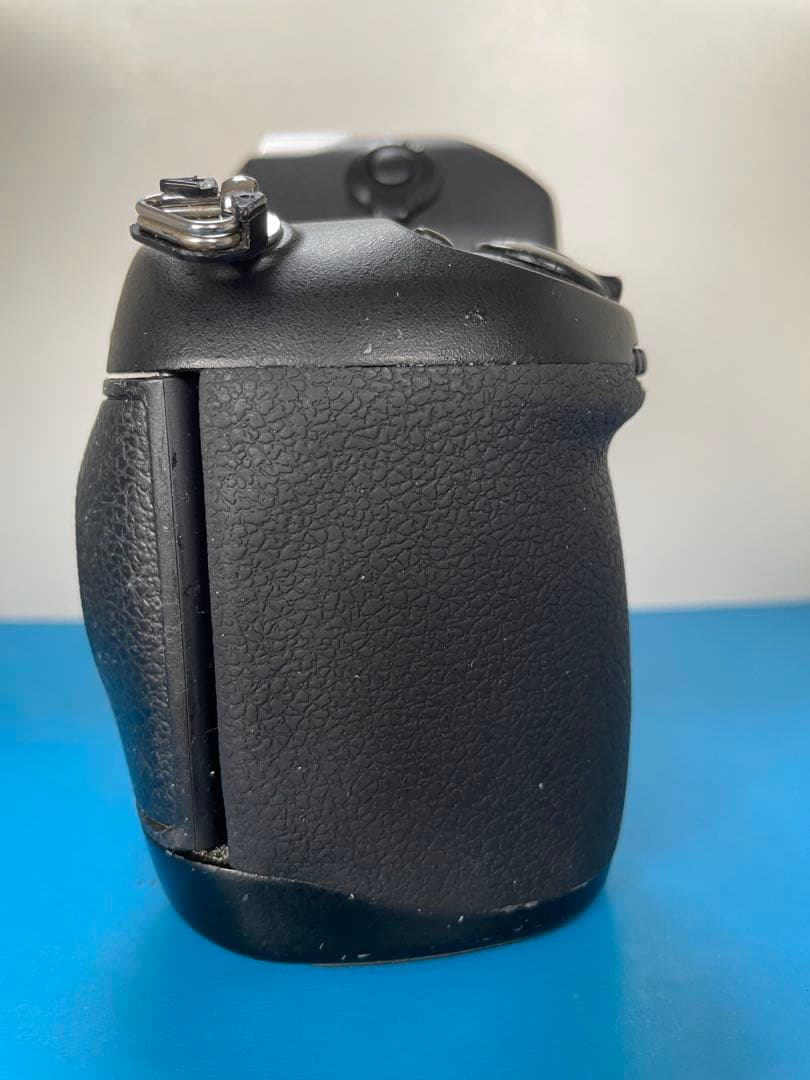 【動作品】Nikon F100 フィルム一眼レフカメラ ボディ