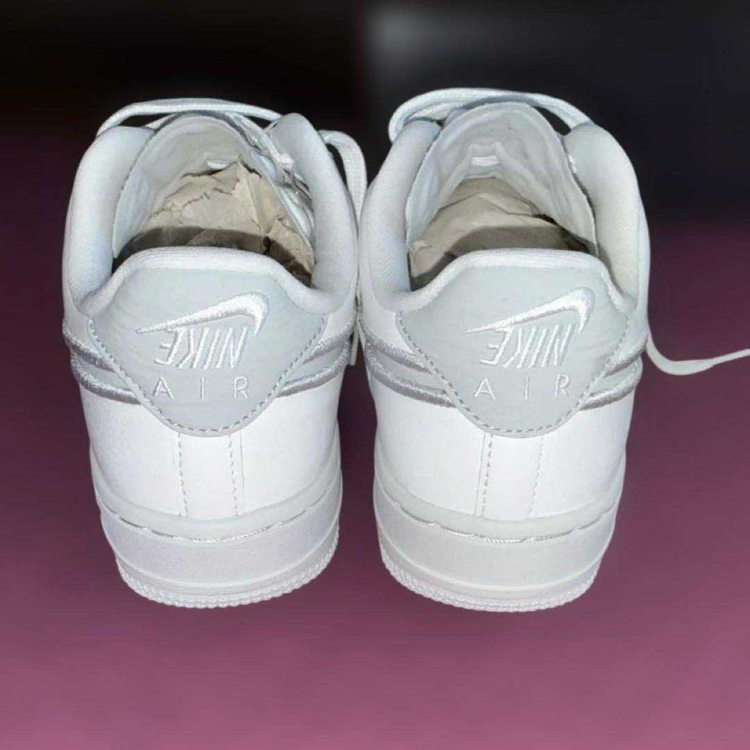 靴 NIKE AIR FORCE1 DANCE 23.5