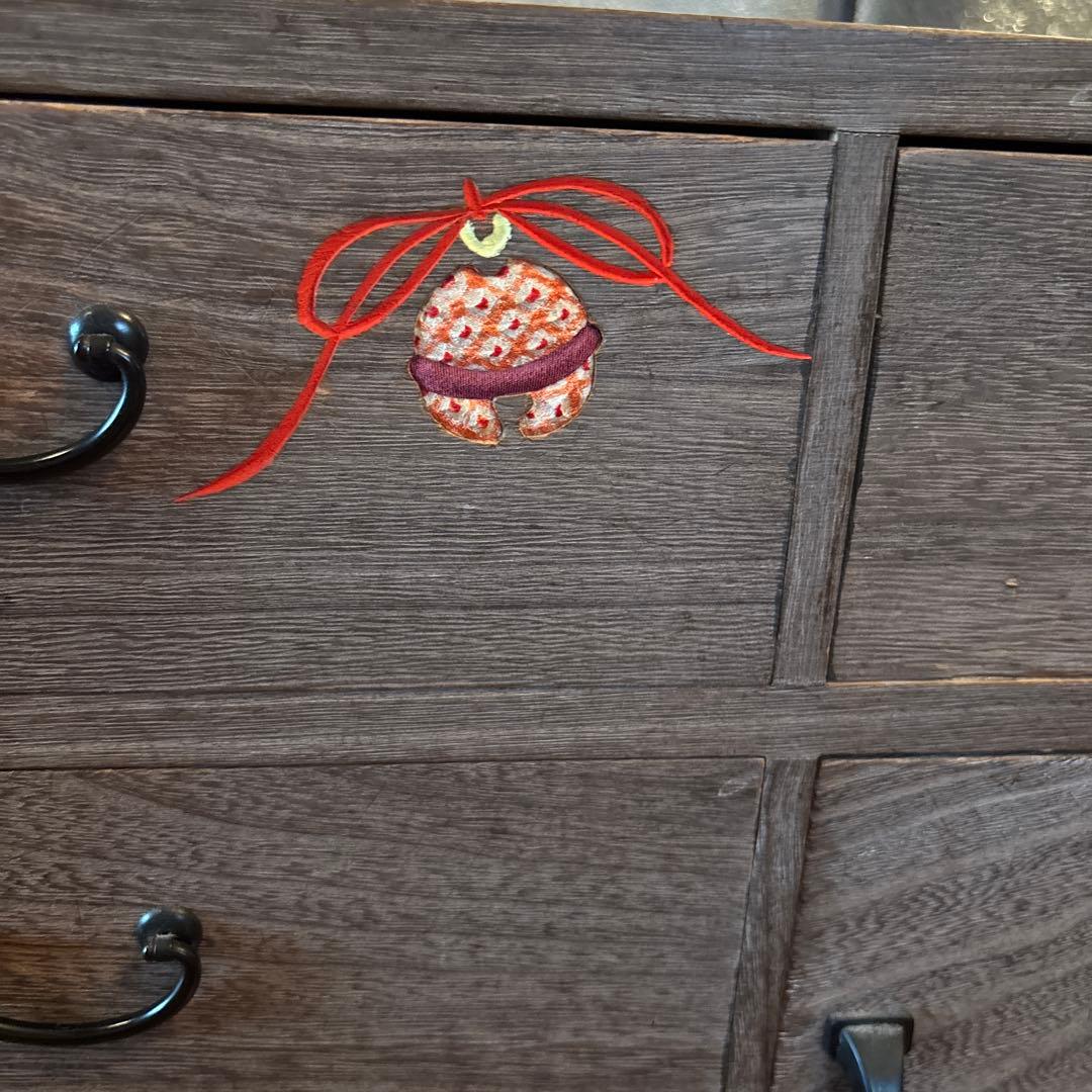 箱長　箪笥　木目込　桐木目込細工　鈴　昭和レトロ　インテリア　訳あり