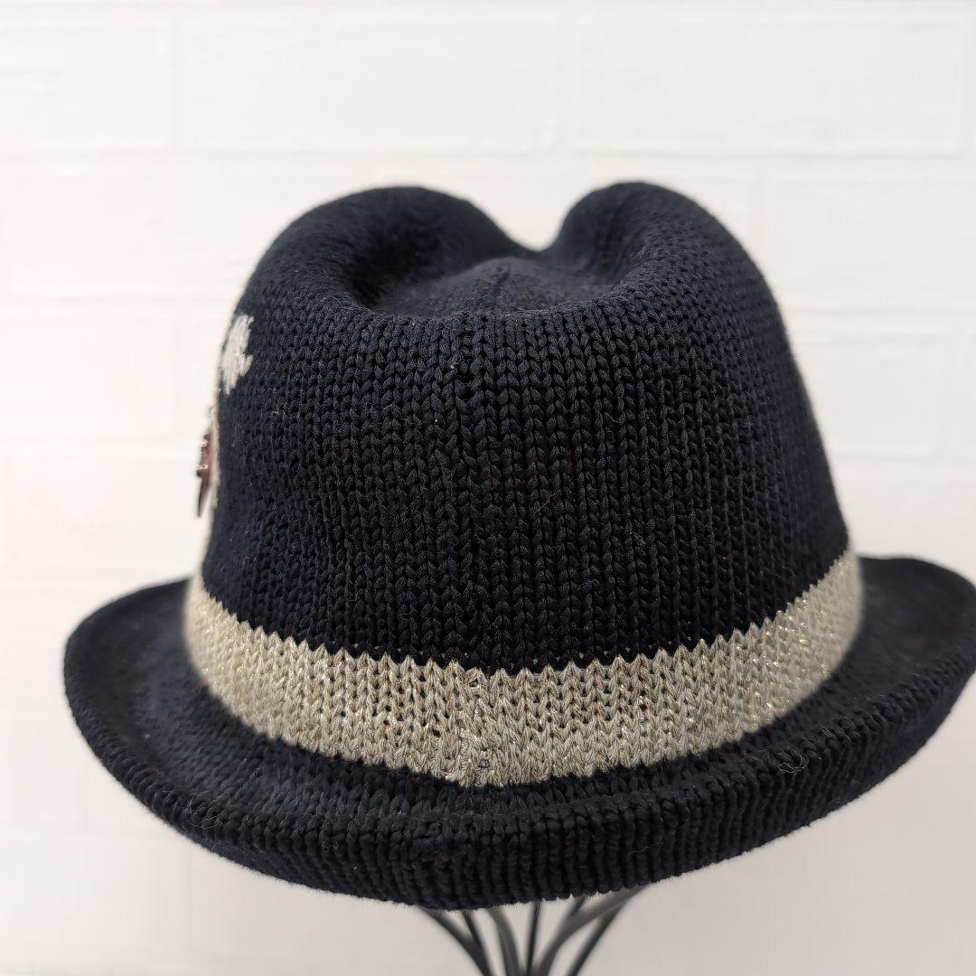 156○ COACH ハート刺繍のニットハット