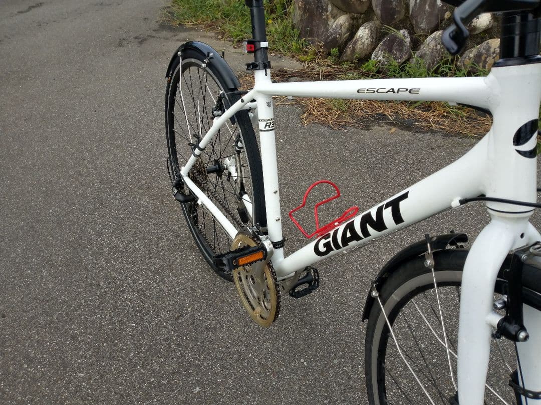 GIANT 　 ジャイアント 　ESCAPE 　クロスバイク 　エスケープ　r3