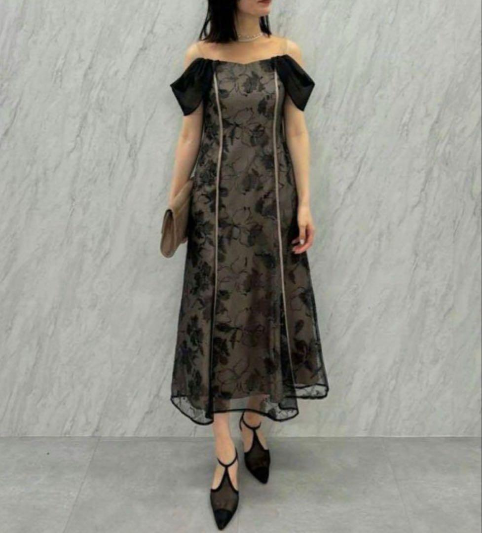 新品 LAGUNAMOON オフショル ワンピース 結婚式 ドレス ラグナムーン