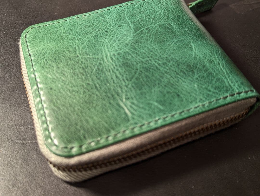 2つ折りファスナーウォレット オニキスレザー