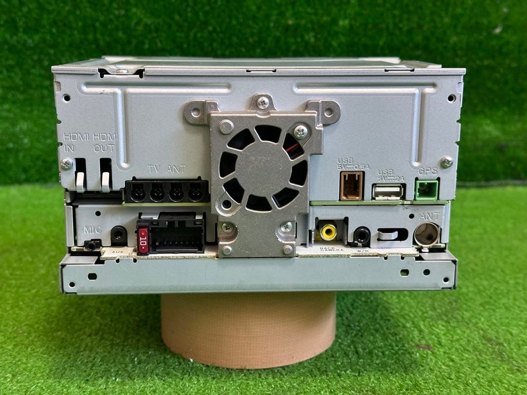 ジャンクパイオニアAVIC-RZ511フルセグナビゲーション。