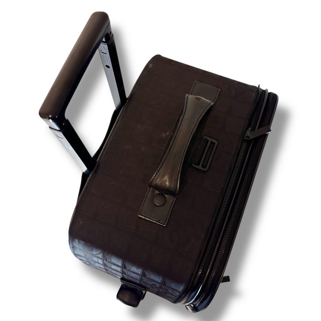 CHANEL シャネル ニュートラベル 2輪 キャリーケース スーツケース 7番