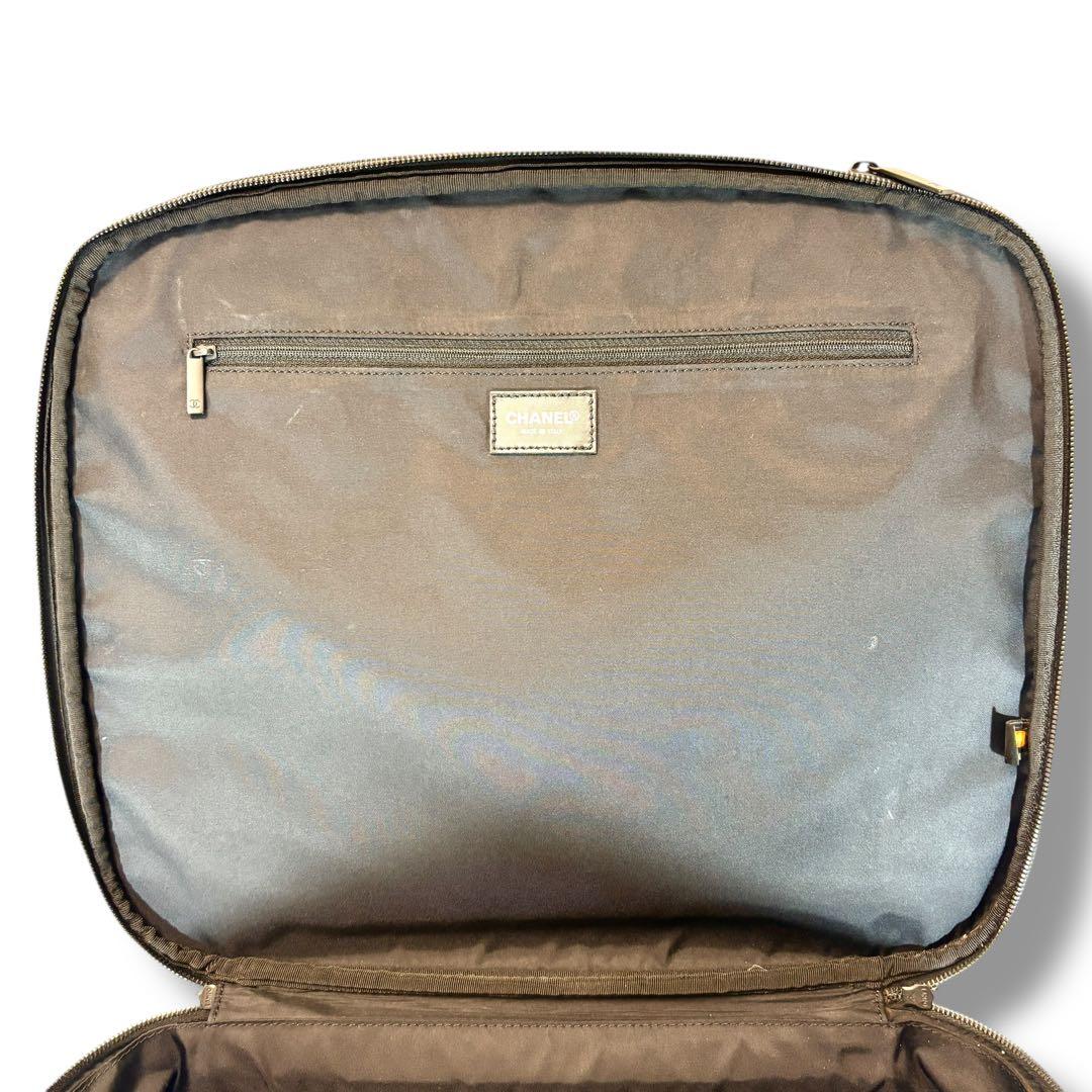 CHANEL シャネル ニュートラベル 2輪 キャリーケース スーツケース 7番