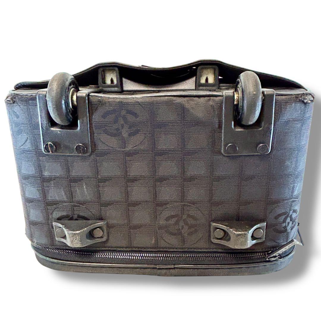 CHANEL シャネル ニュートラベル 2輪 キャリーケース スーツケース 7番