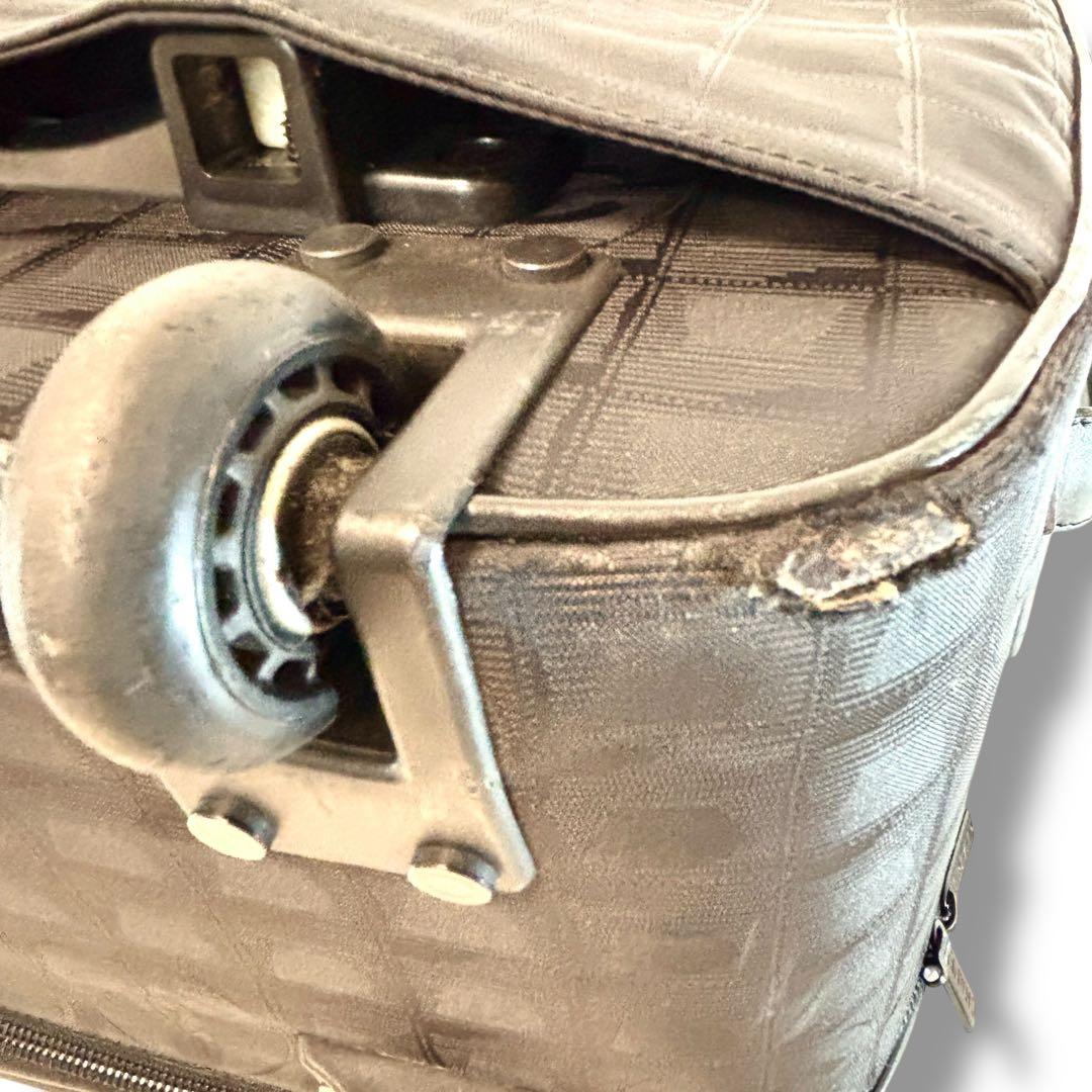 CHANEL シャネル ニュートラベル 2輪 キャリーケース スーツケース 7番