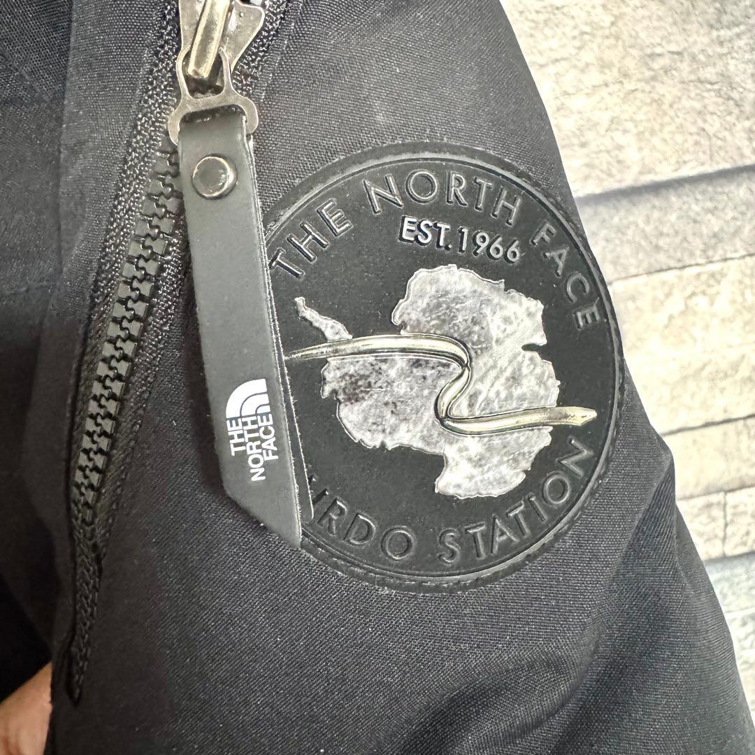 ノースフェイス　キッズ　ダウンジャケット　マクマード　ファー付き　140