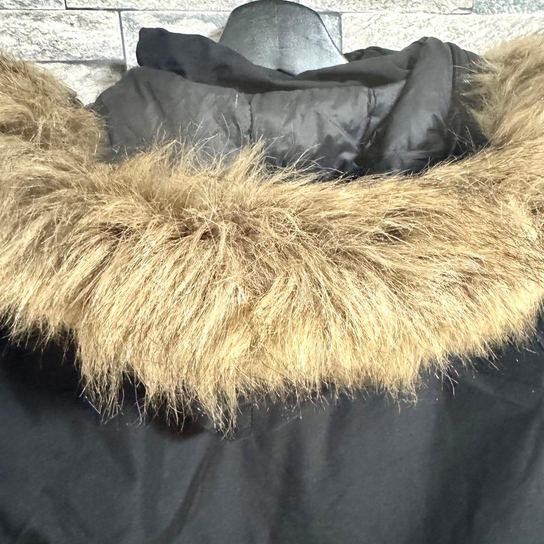 ノースフェイス　キッズ　ダウンジャケット　マクマード　ファー付き　140