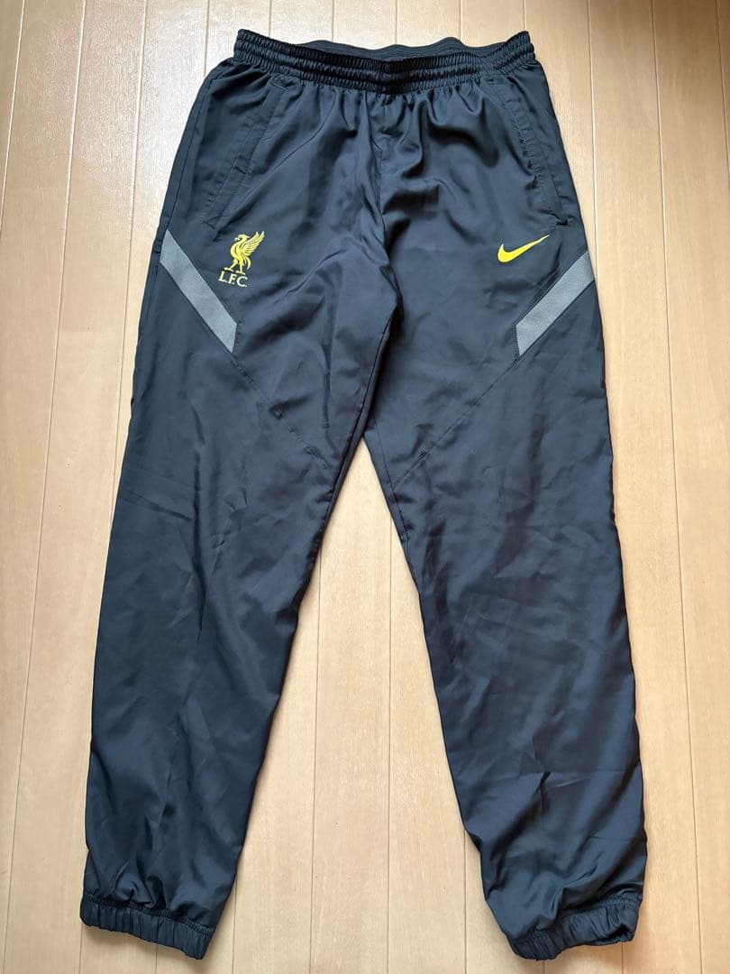 【上下セット】Liverpool FC Nike DRI-FIT