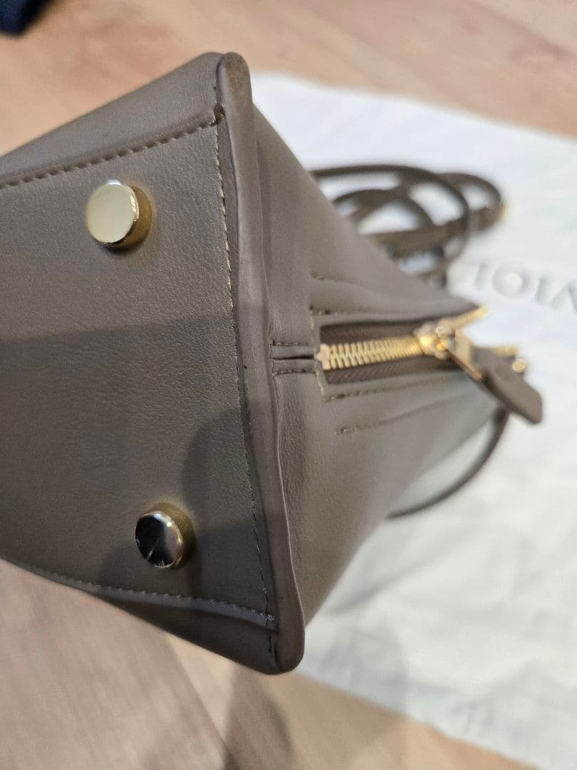 ロペエポール　Yバック　Medium